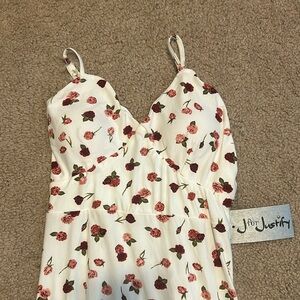 White maxi dress with red roses size Medium